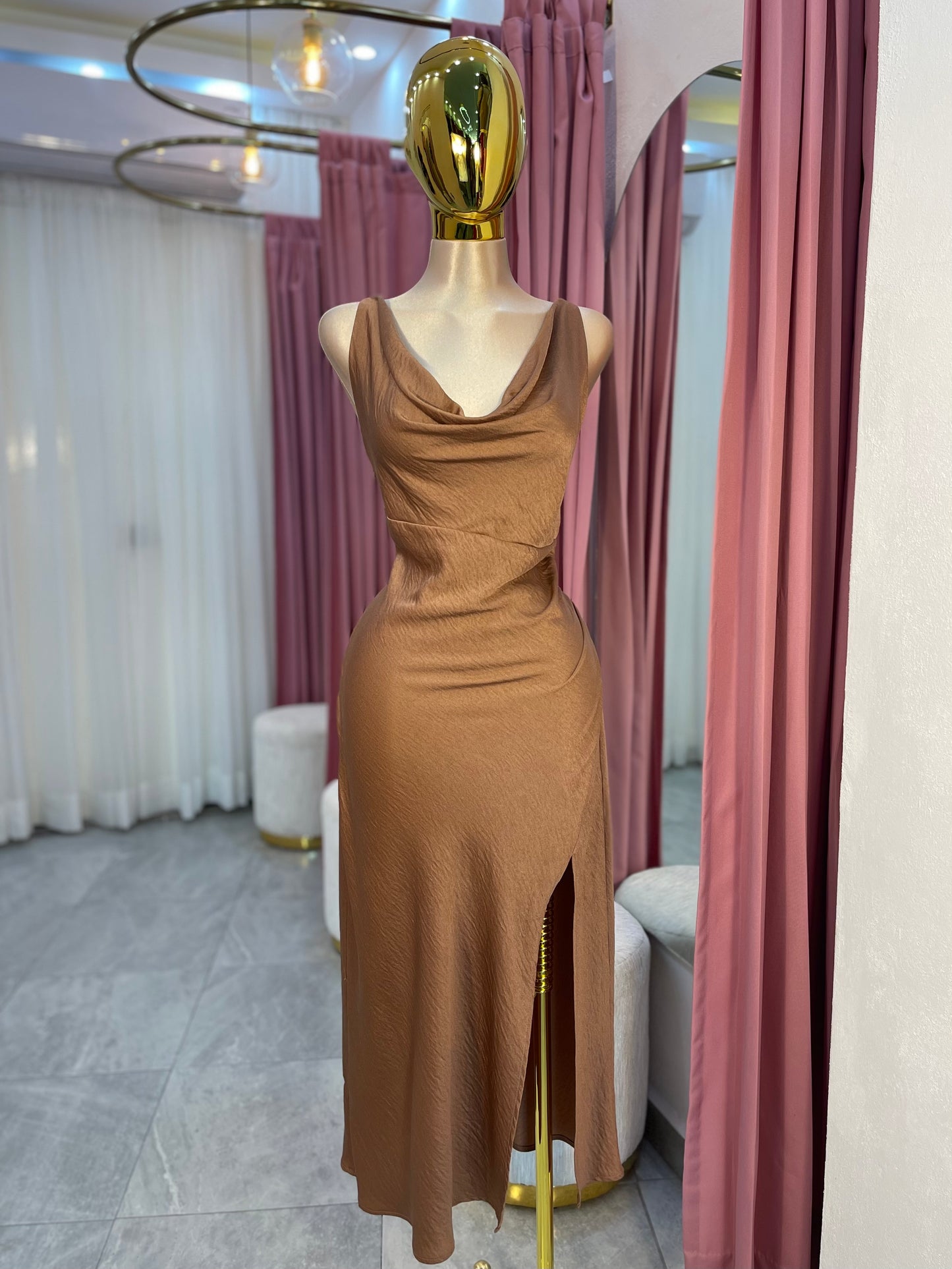 VESTIDO SATIN CAFE