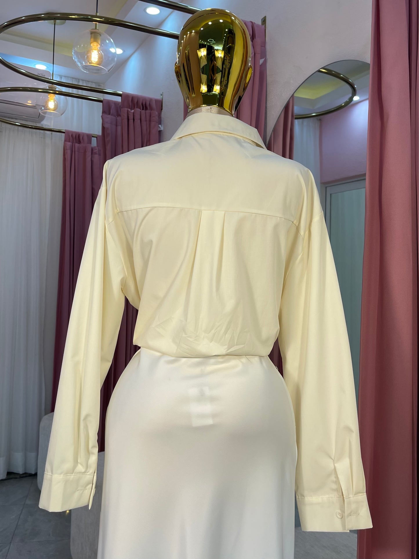 CAMISA BOTÓN DORADO