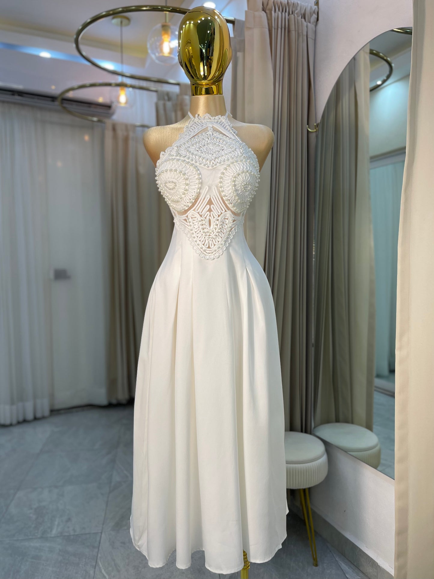VESTIDO BORDADO PERLAS