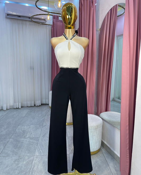 JUMPSUIT BCO/NEGRO MOÑO CRISTALES