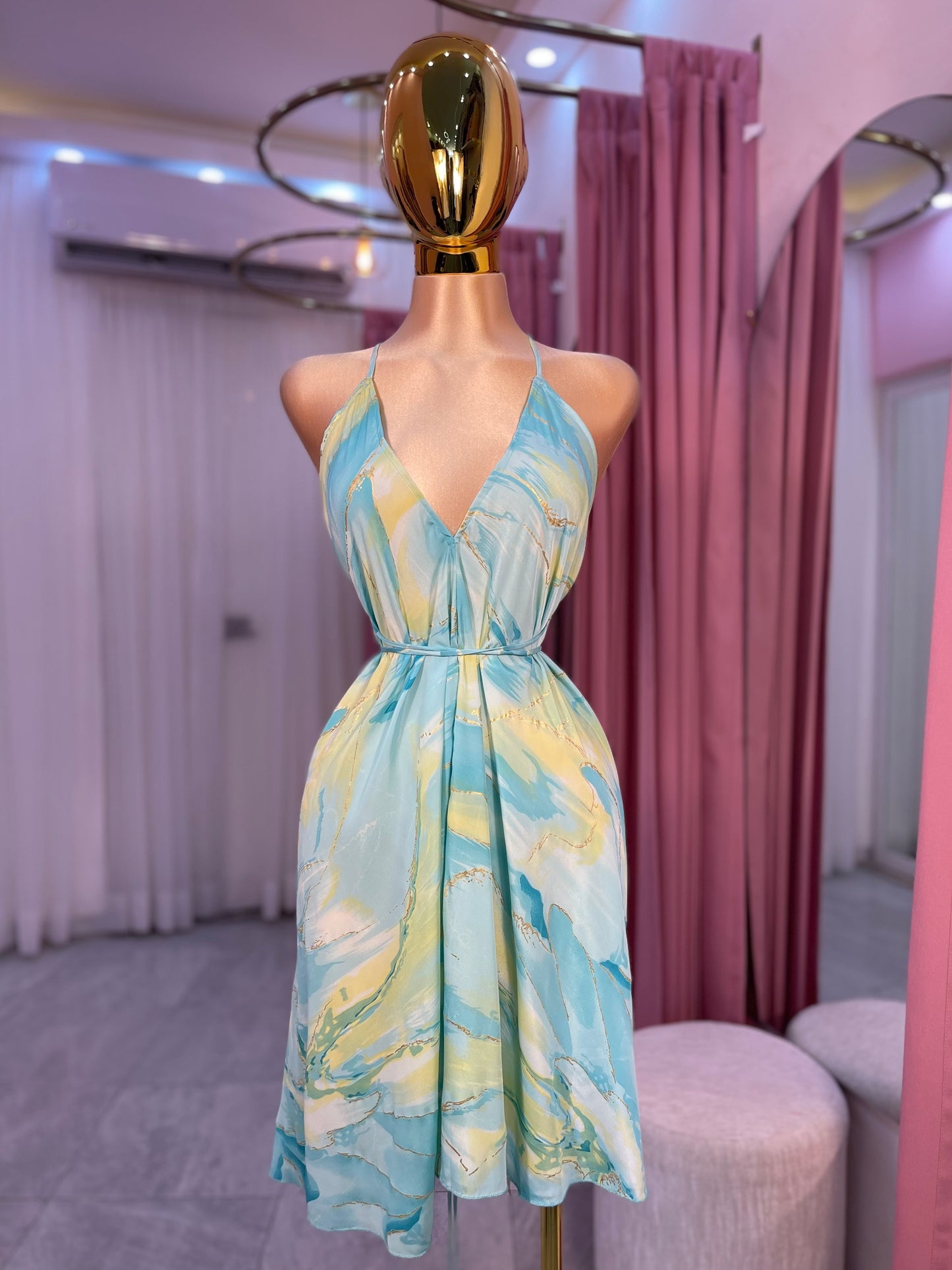 VESTIDO MINI HINDÚ HALTER