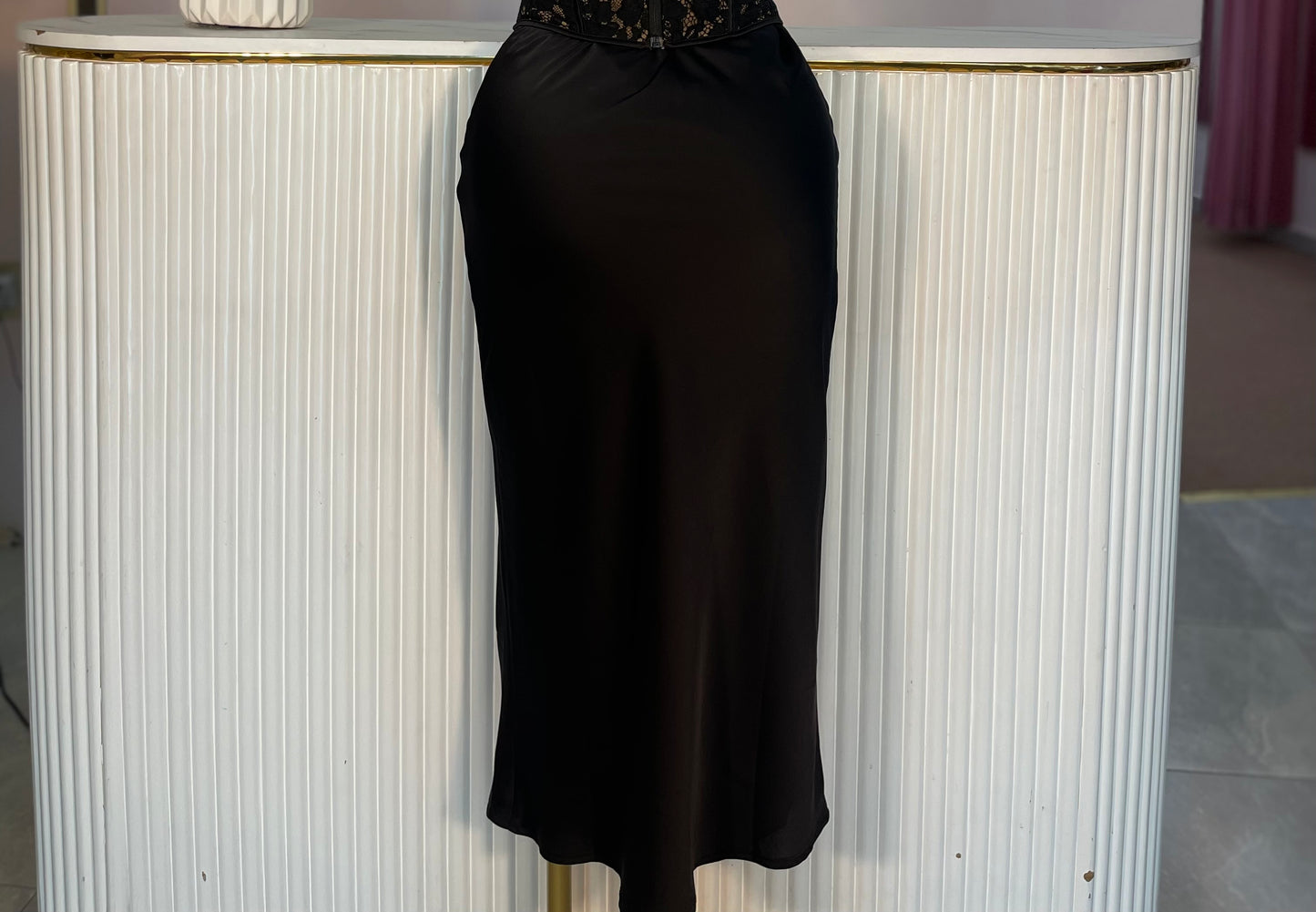 FALDA MIDI SATEN