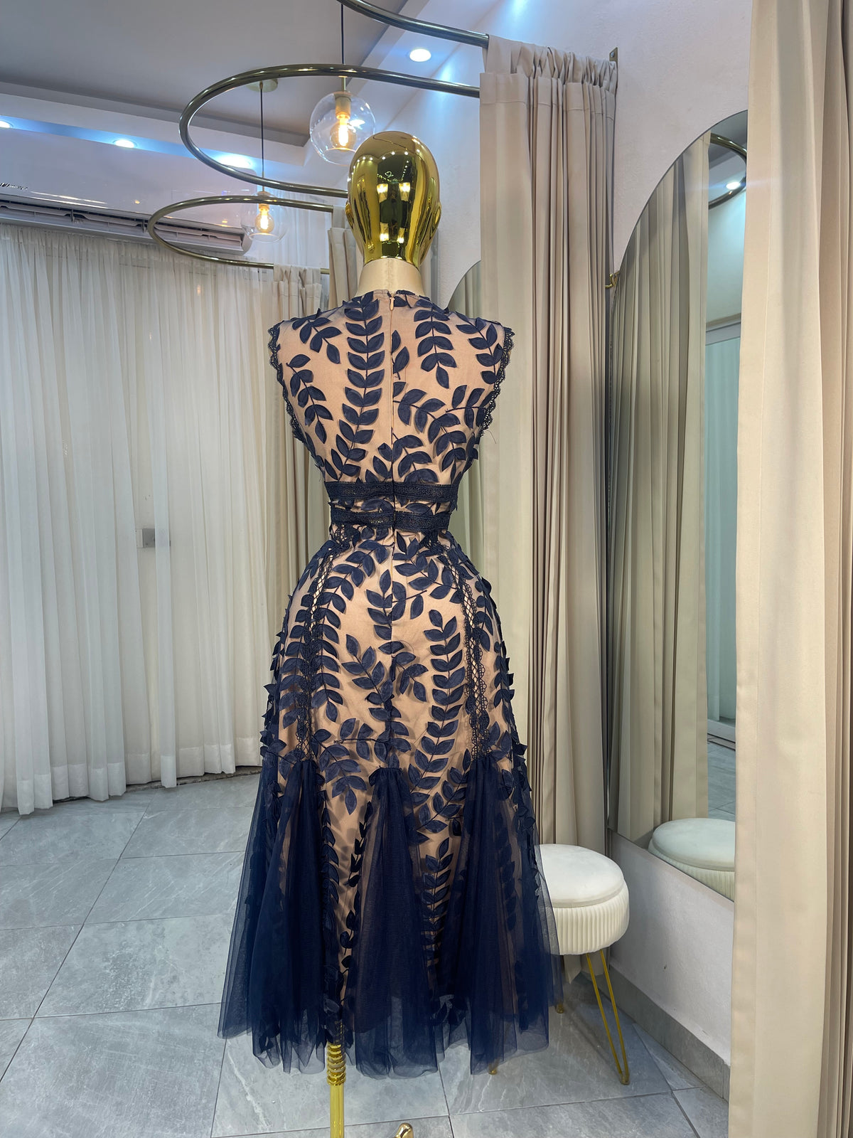 VESTIDO MIDI SIRENA HOJAS