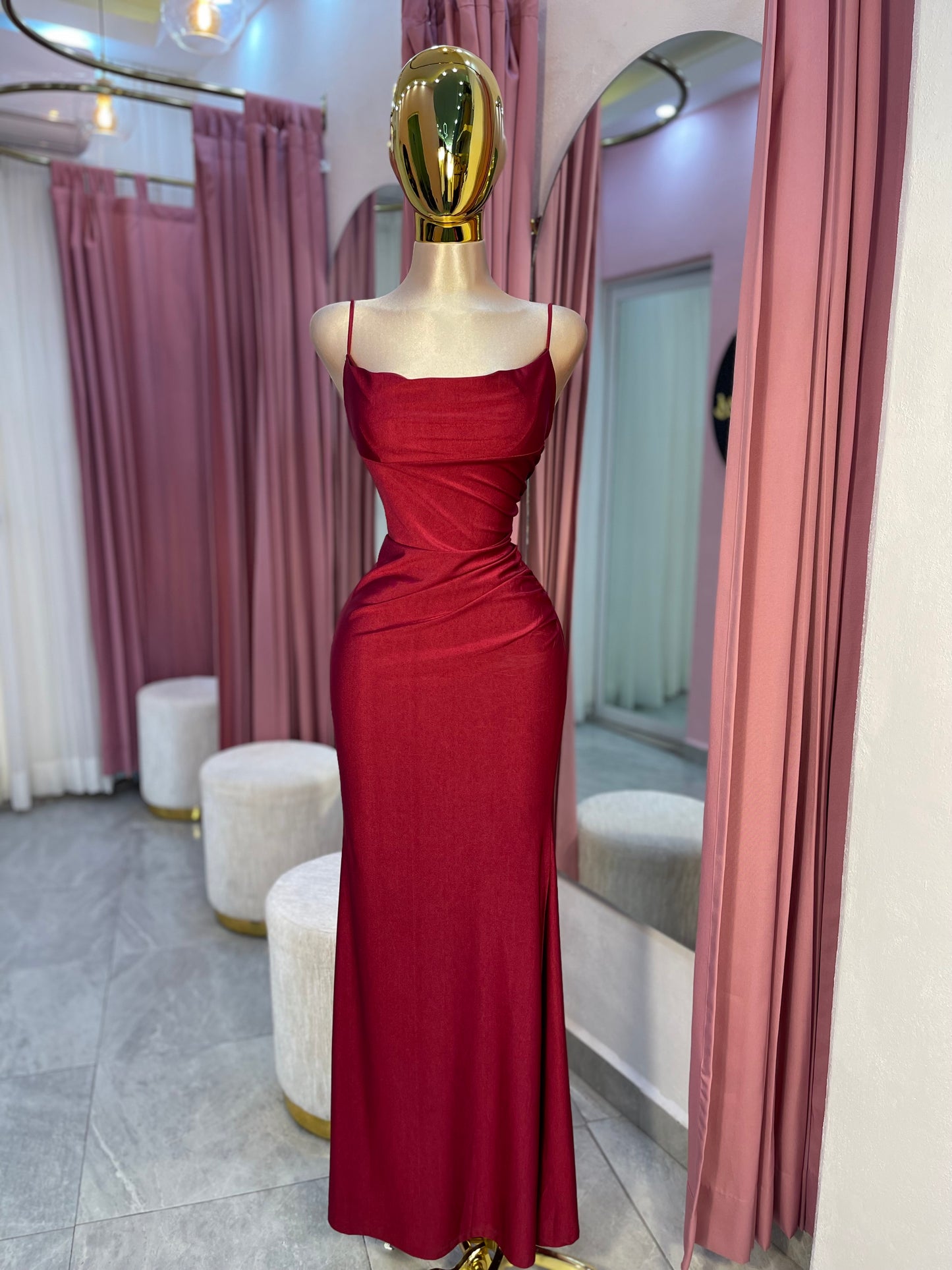 VESTIDO-MAXI TINTO