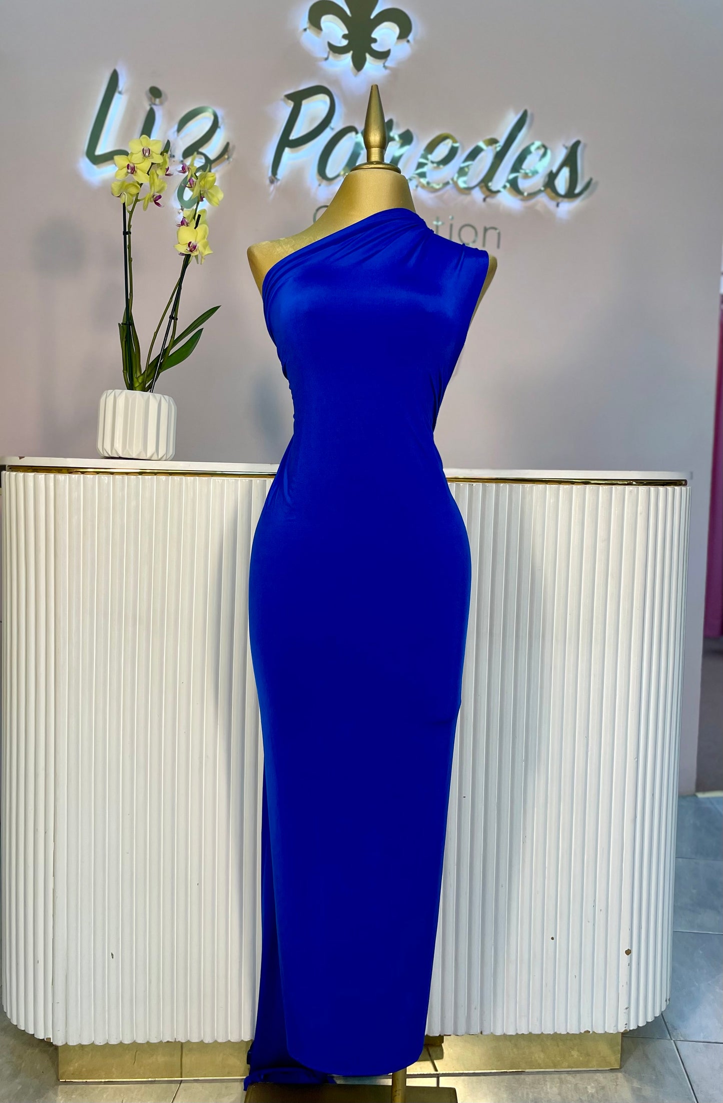 VESTIDO MAXI ESCOTE ARO