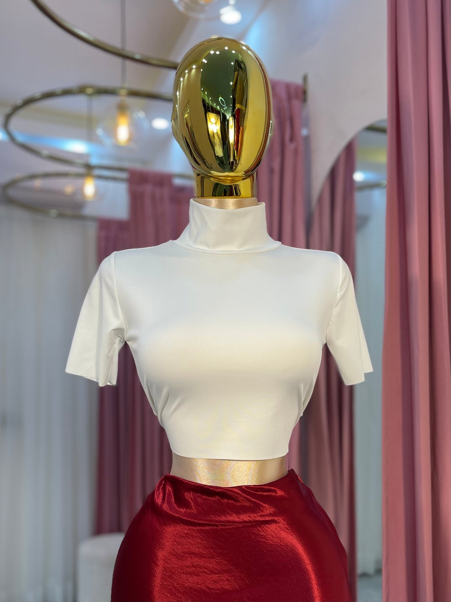 TOP LICRA CUELLO ALTO