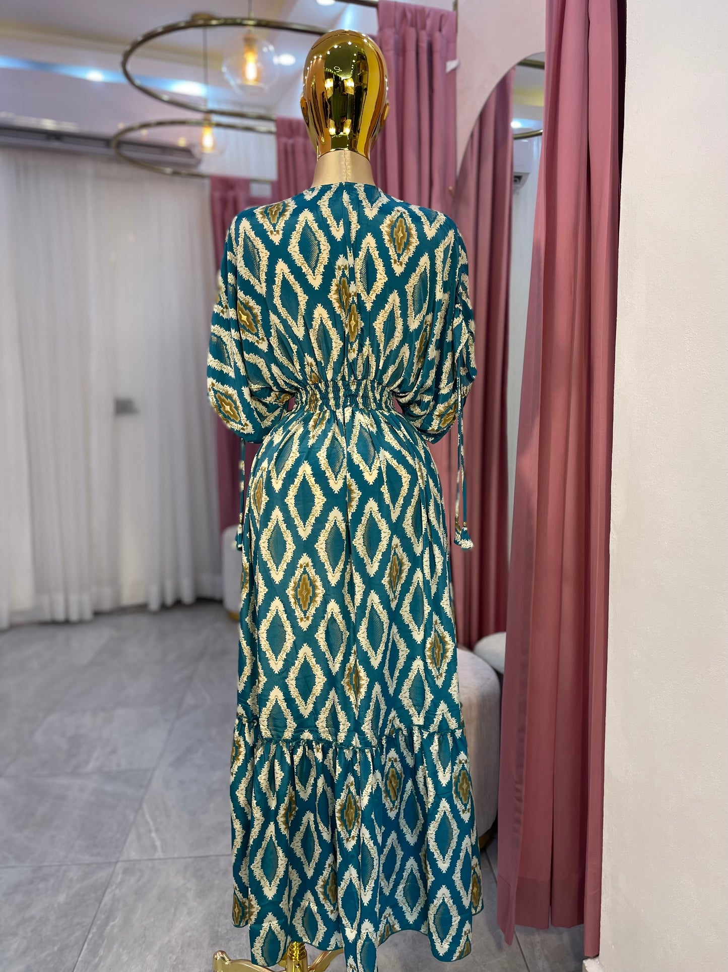 VESTIDO HINDÚ MANGA CORTA
