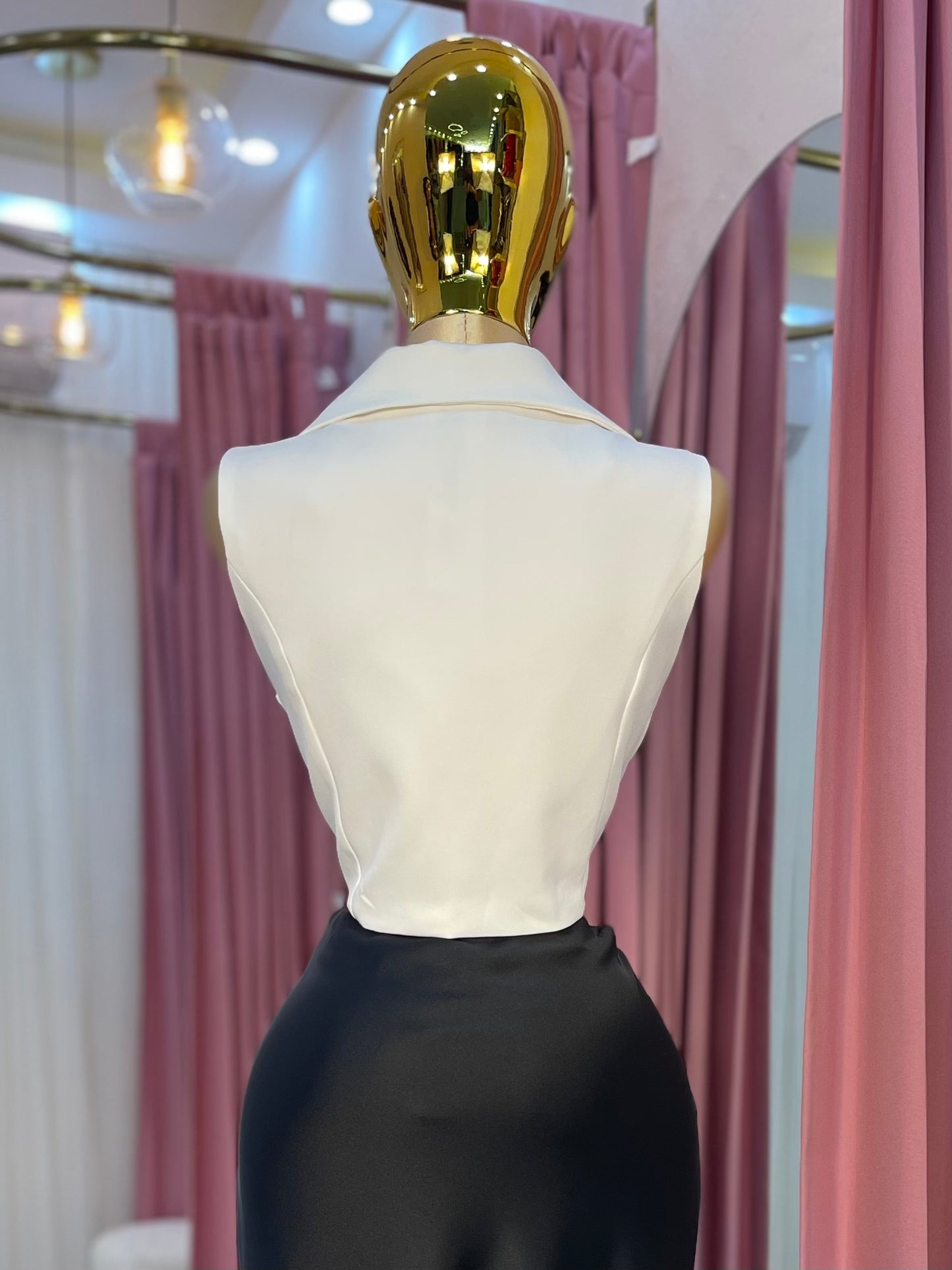TOP CORTO CHALECO BLANCO