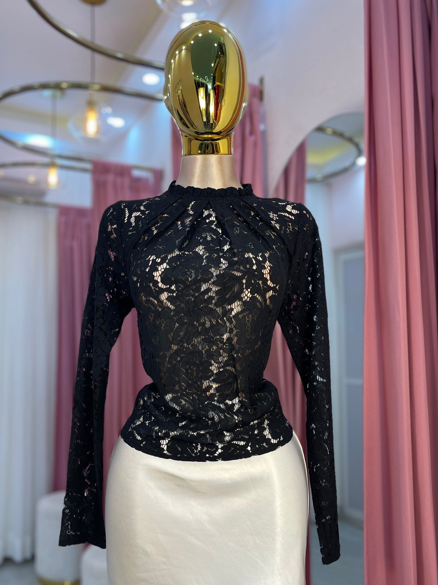 BLUSA MANGA LARGA ENCAJE