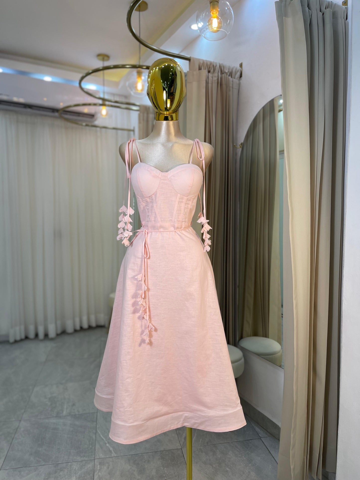 VESTIDO MIDI CORTE A EB FLORES
