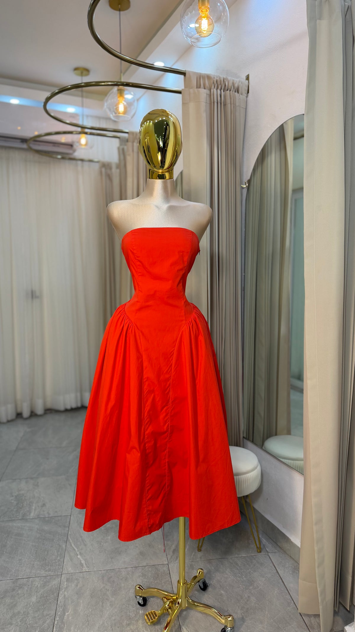 VESTIDO ESTRAPLESS