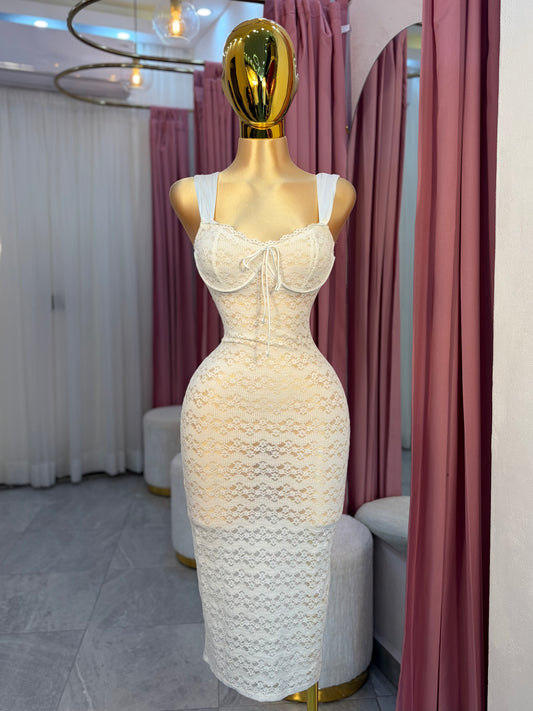 VESTIDO ENCAJE COPAS
