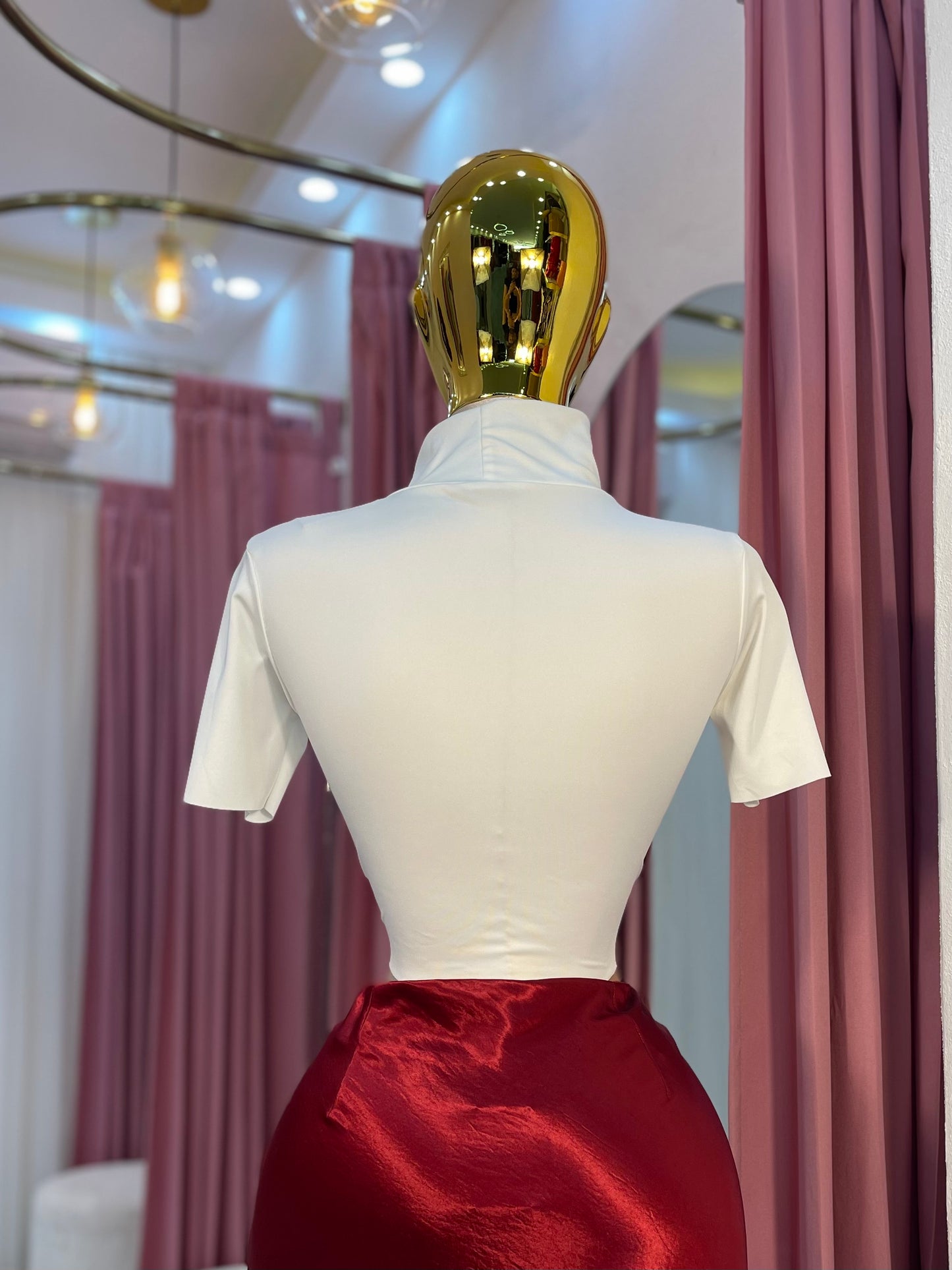 TOP LICRA CUELLO ALTO