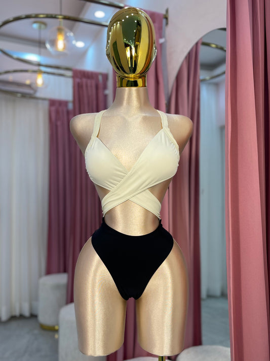 TRAJE DE BAÑO