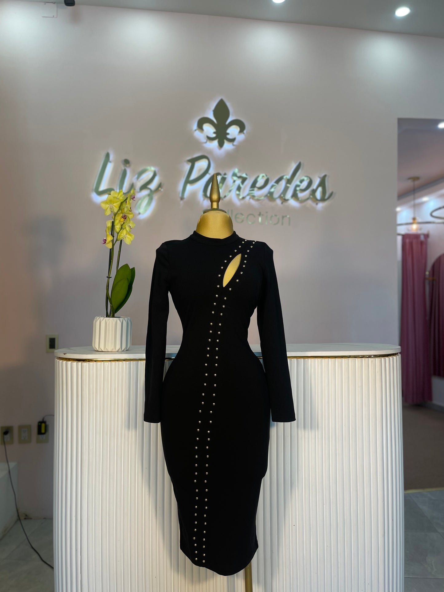 VESTIDO MIDI MANGA LARGA ESTOPEROLES