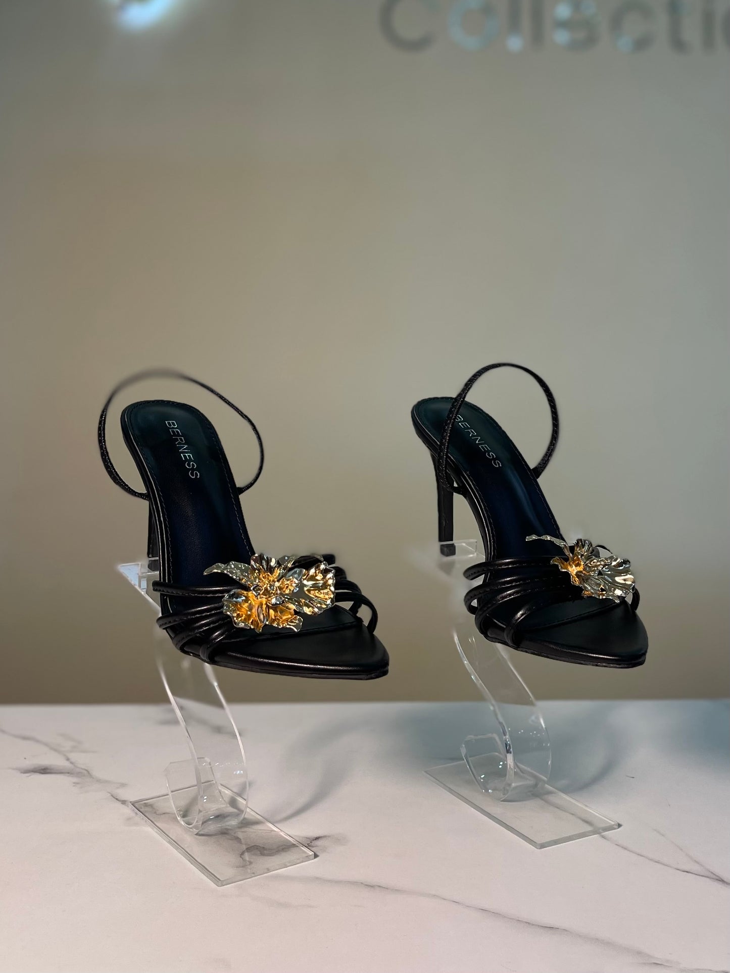 ZAPATILLA NEGRA JULIA