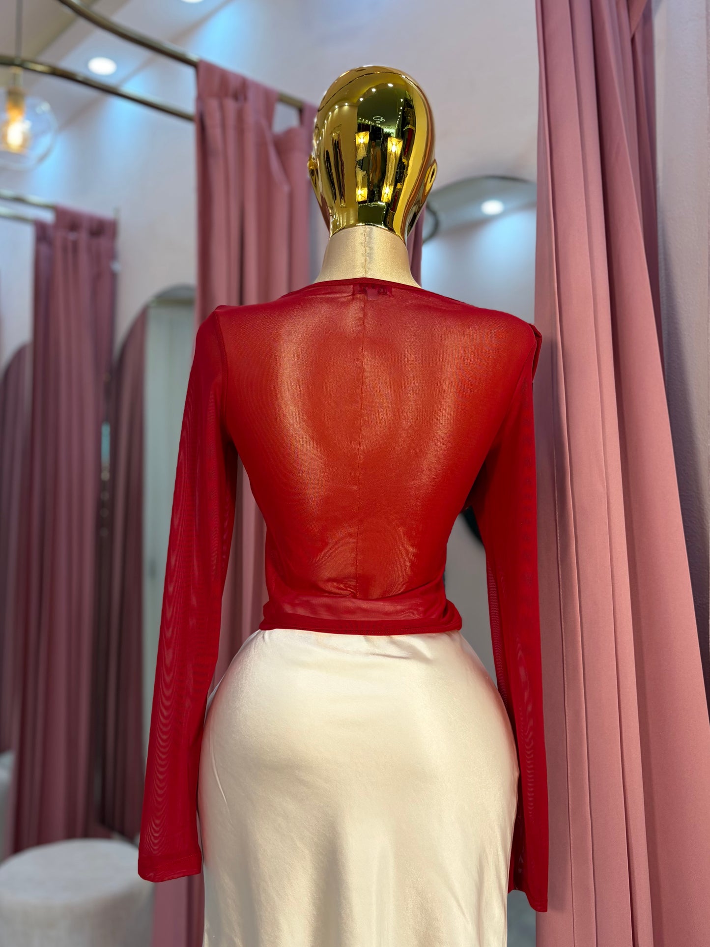 BLUSA MESH CON APLICACION