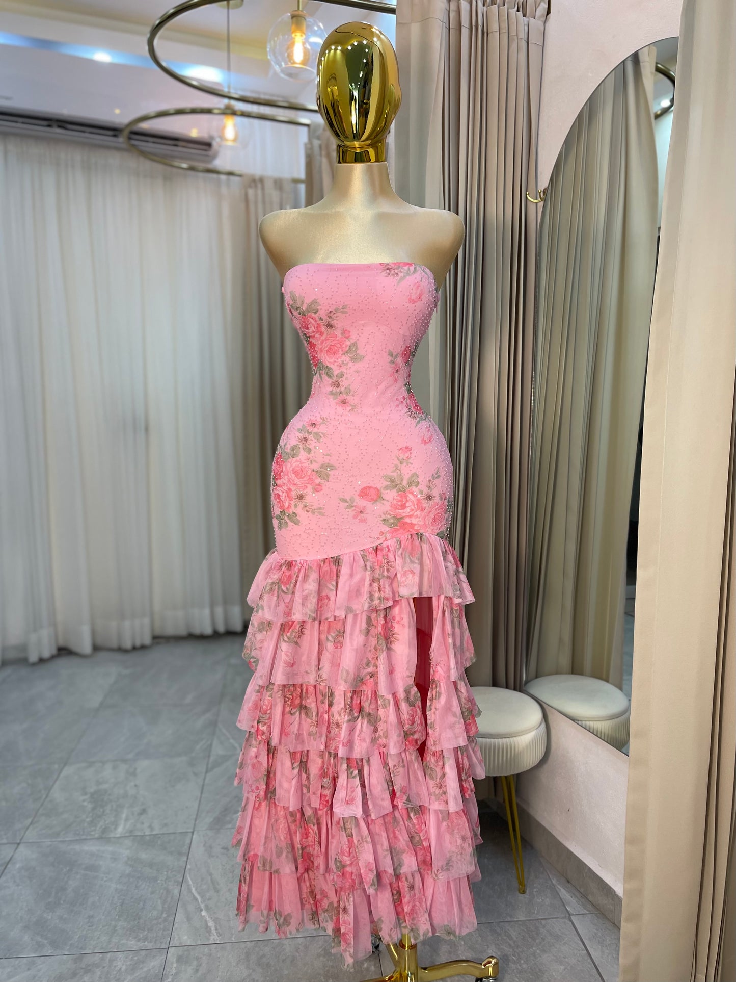 VESTIDO MAXI VOLANTES ROSA
