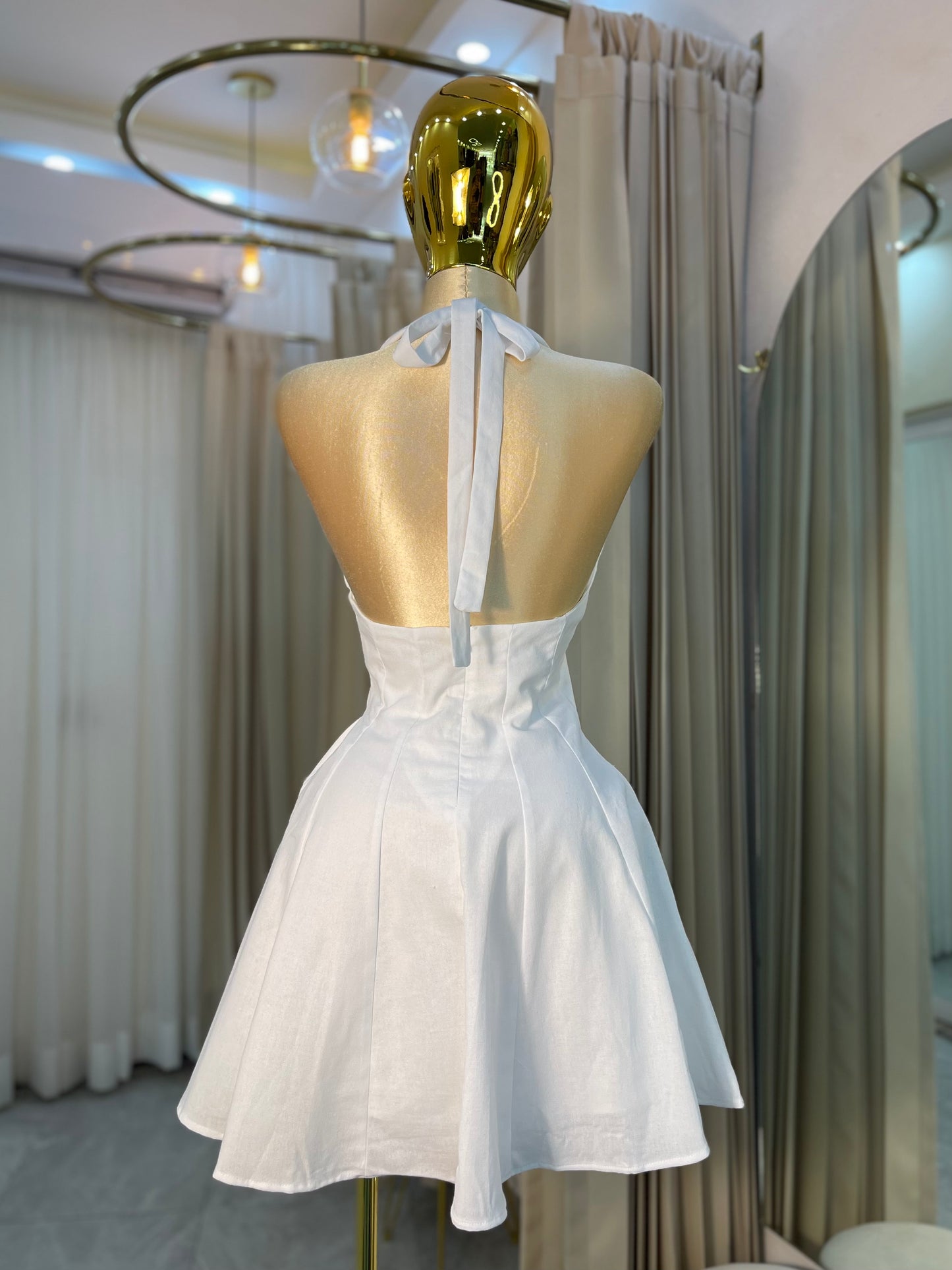 VESTIDO MINI HALTER A PRINCESS