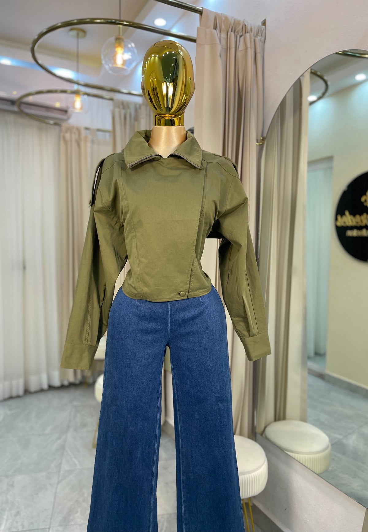 CHAQUETA CUELLO ALTO