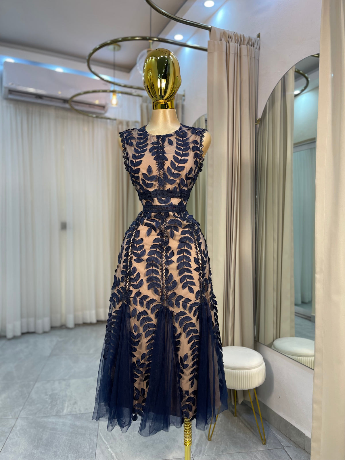 VESTIDO MIDI SIRENA HOJAS