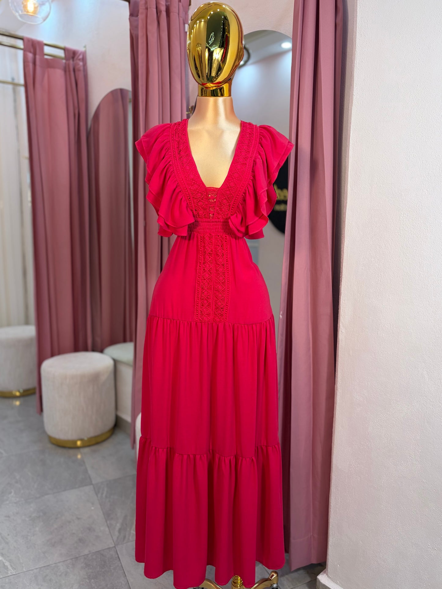 VESTIDO-MAXI BORDADO ROSA FIUSHA