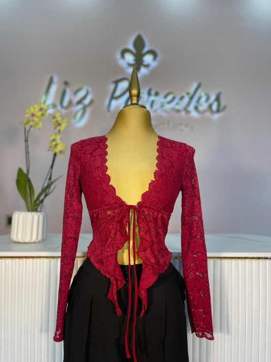 TOP DE ENCAJE MANGA LARGA