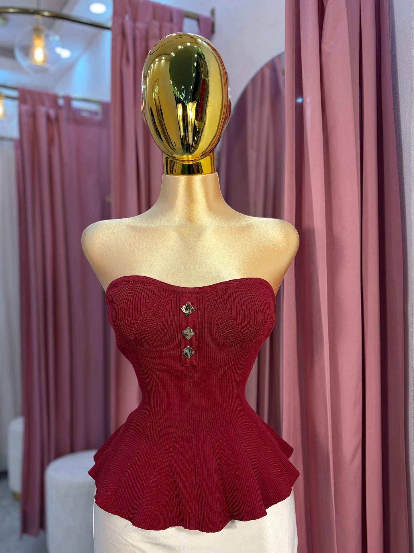 TOP STRAPLESS BOTONES