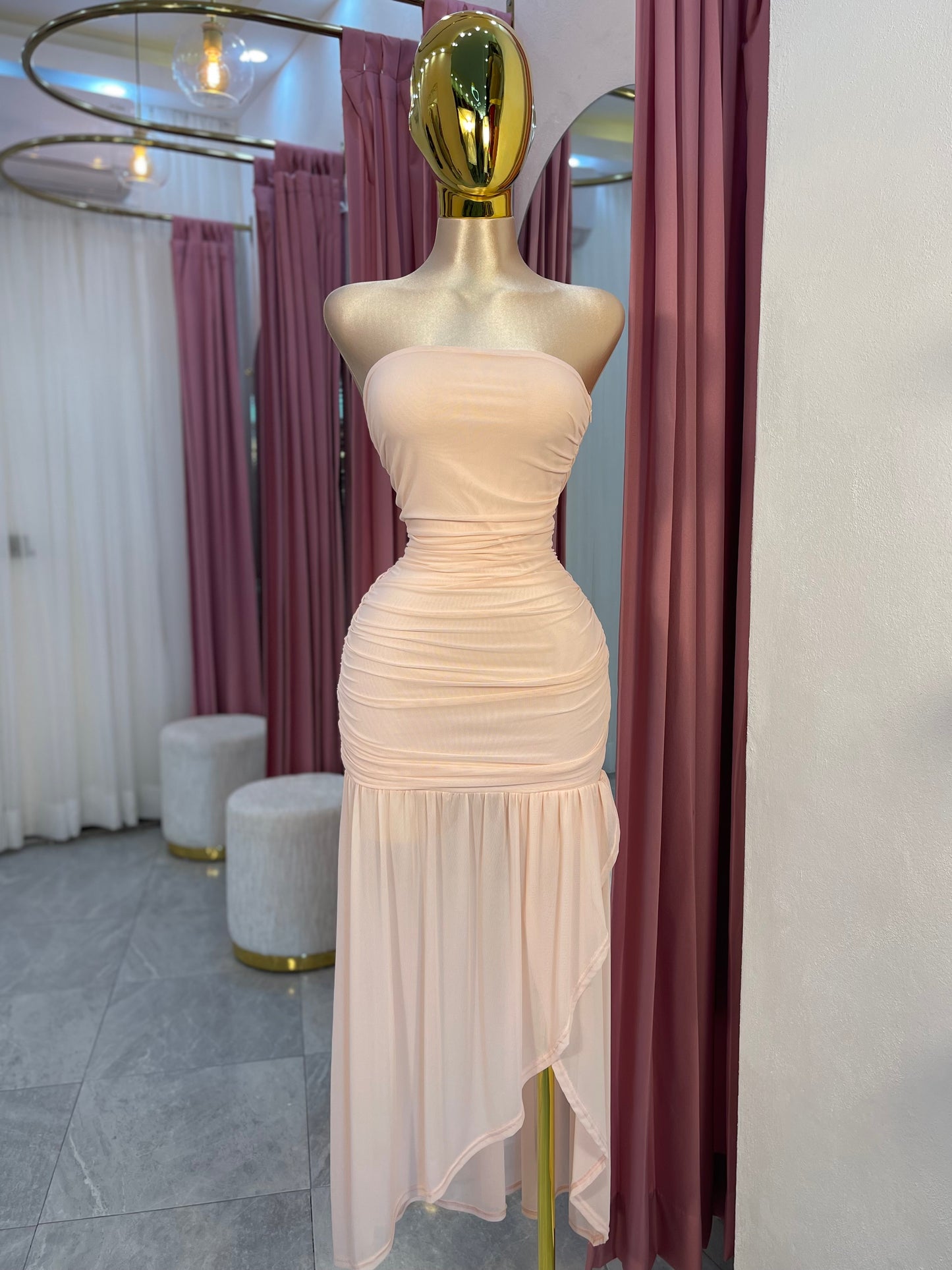 VESTIDO ESTRAPLESS MESH ROSA