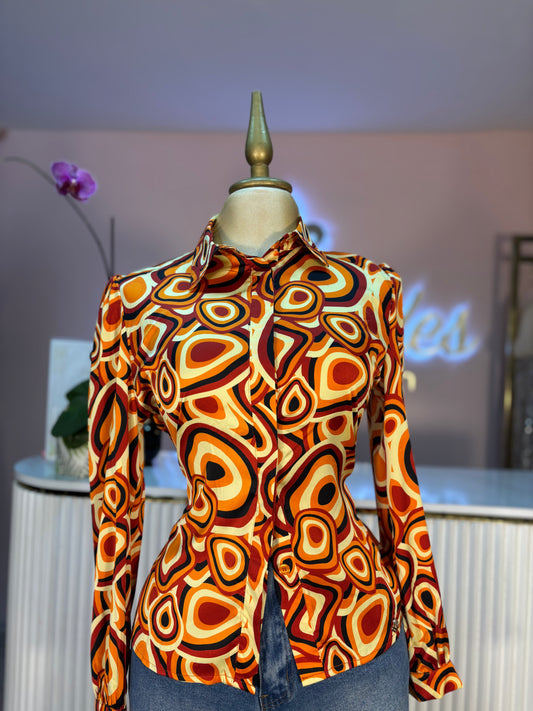 CAMISA NARANJA ESTAMPADA CIRCULOS