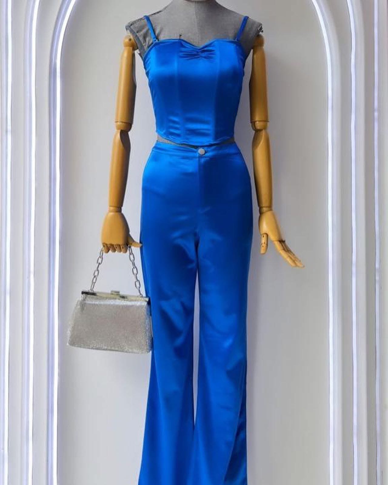 SET SATIN AZUL LICRA