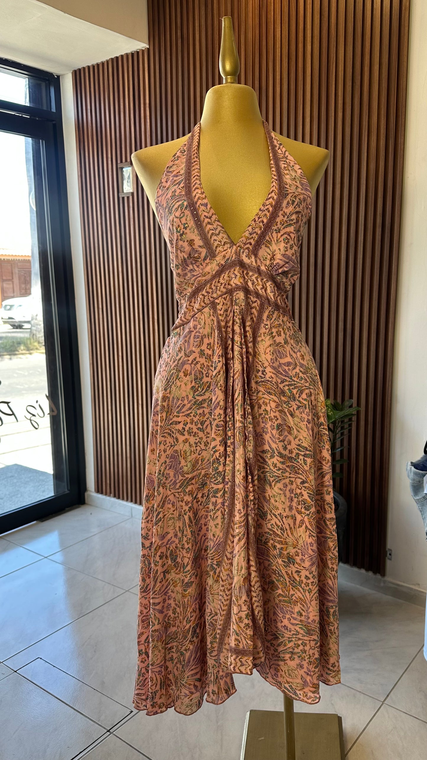 VESTIDO HINDU HALTER MIDI