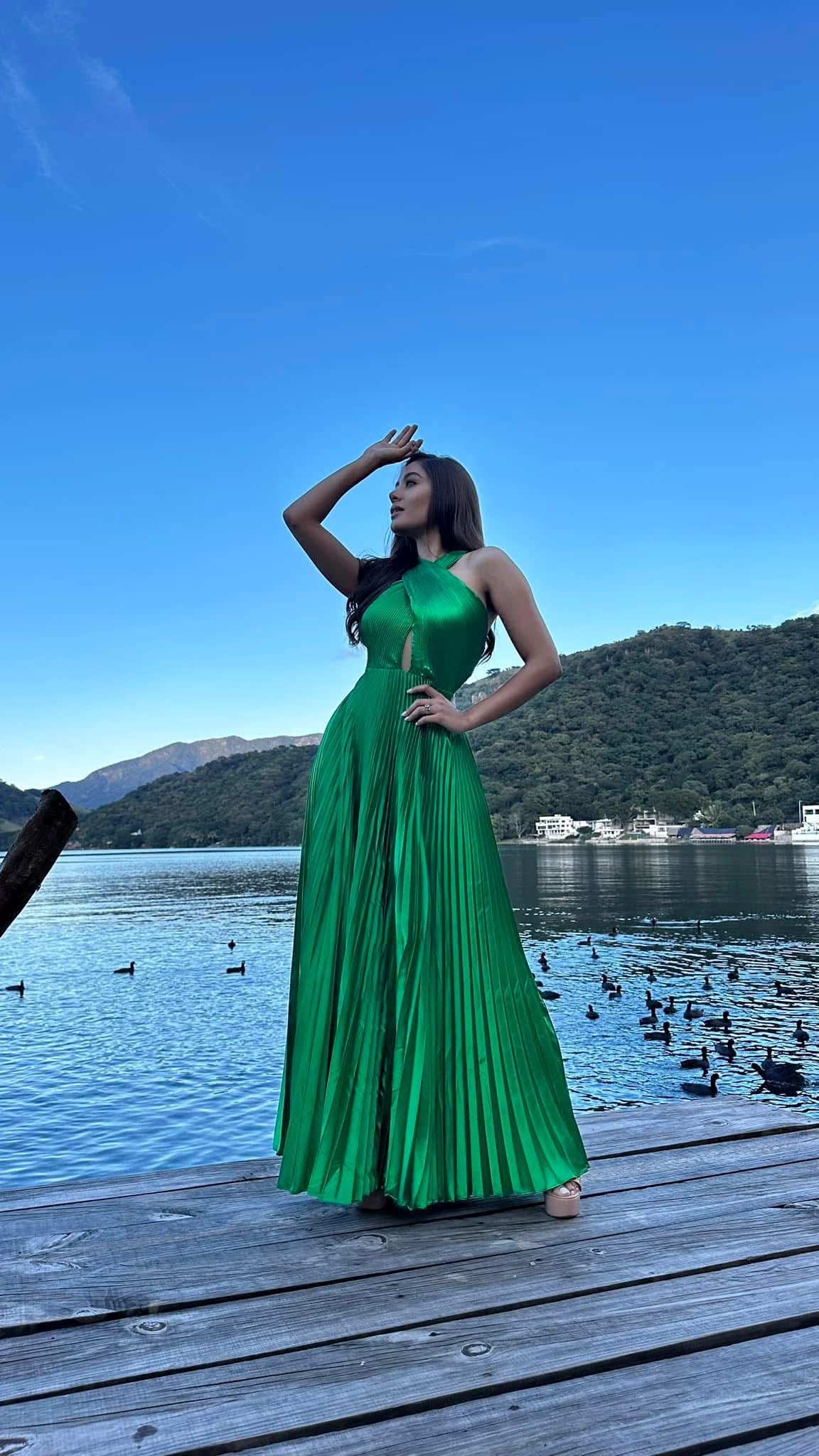 VESTIDO-MAXI CRUZADO VERDE BOTELLA