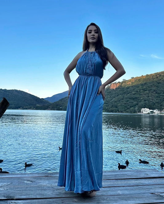 VESTIDO MAXI SATÉN ENCAJE AZUL