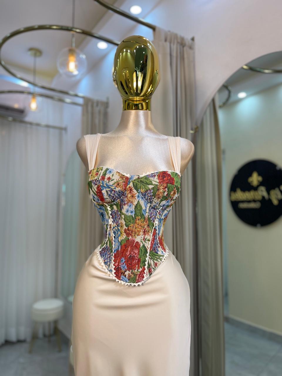 CORSET EST FLORES